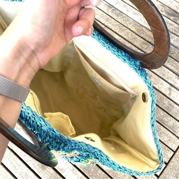 Chico's Straw Woven Multicolor Beach Tote Purse Lined Wood Handles - Picture 8 of 11